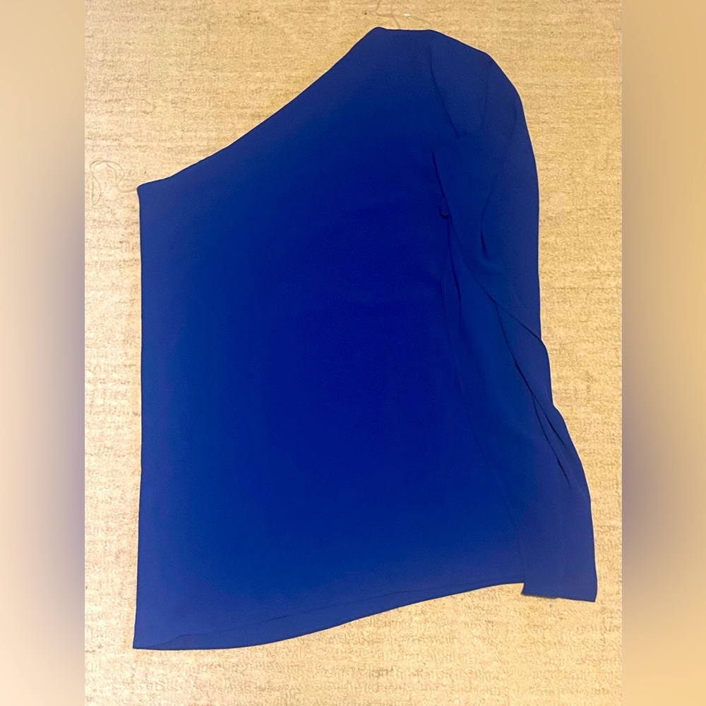 One-shoulder blue mini dress